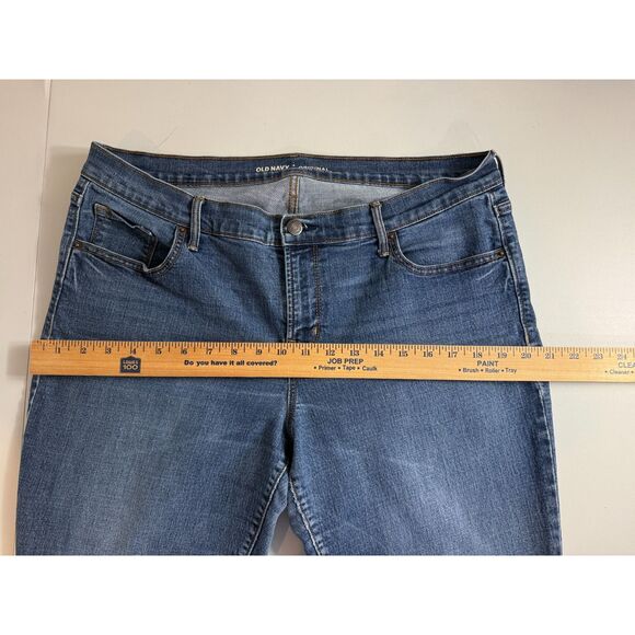 Old Navy Women's Mid-Rise Original Bootcut Jeans Size 14 Regular - Picture 8 of 12